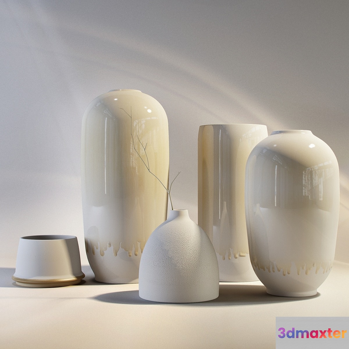 Ceramic vase in glaze