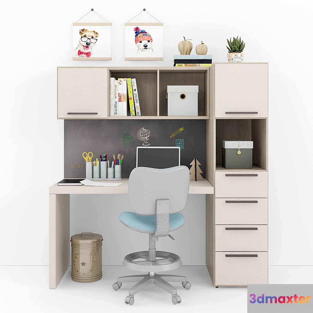 Writing desk and decor for a child 10